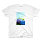 miukissimoの青空と紫陽花 Regular Fit T-Shirt