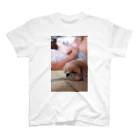 su-papaのふて寝犬 Regular Fit T-Shirt