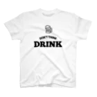 gemgemshopの考えるな、飲め(Don't Think, Drink) Regular Fit T-Shirt