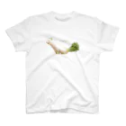 おやさい妖精さんの お店🌱のダイコン 笑顔 Ｔシャツ Regular Fit T-Shirt