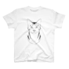 猫と毛糸玉のキジトラな猫 スタンダードTシャツ