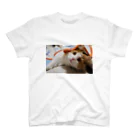 レオ様の上目遣いレオ様 Regular Fit T-Shirt