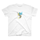 ハーフなお店のBee(蜂) Regular Fit T-Shirt