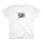 uneillustrationのTシャツ Regular Fit T-Shirt