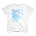 イカのマブダチの青空 Regular Fit T-Shirt