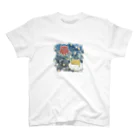 みやたに。工房の雲ねこちゃんの旅～メンダコ案内～ Regular Fit T-Shirt