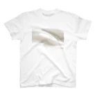 simoneのミルク Regular Fit T-Shirt