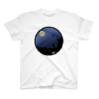 snaggedgorillaの海底のガシラムーン Regular Fit T-Shirt