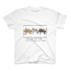Ricemanのヨガのジャマ猫 Regular Fit T-Shirt