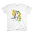 Miaws Shopの子猫とヒマワリ Regular Fit T-Shirt