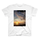 tamapのSunset@Seminyak beach Regular Fit T-Shirt