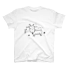 Basil the goatのカフェ看板ヤギT Regular Fit T-Shirt