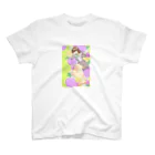 花信風のお店の紫の花と女の子 Regular Fit T-Shirt