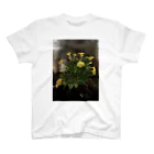 ばにーすぺーの月見草の花言葉 Regular Fit T-Shirt