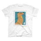 Quatre Illustrationのキャトル切手_犬01 Regular Fit T-Shirt