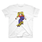 Sophie's storeのスケボー少女 Regular Fit T-Shirt