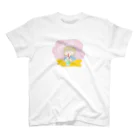 ぼんじりの雑貨やさんのクリームソーダ飲み子ちゃん🍨 スタンダードTシャツ