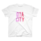 JIMOTOE Wear Local Japanの太田市 OTA CITY ロゴピンク Regular Fit T-Shirt