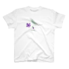 りすとひつじのすみれいちりん Regular Fit T-Shirt