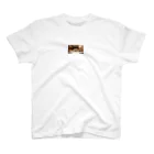 「street」ショップのSt. Regular Fit T-Shirt
