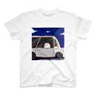 なで肩うさぎの美香堂の車中のポメラニアン スタンダードTシャツ