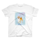 Atelier-Queueの柴犬（花吹雪と王冠） Regular Fit T-Shirt