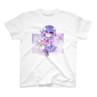 月蝕ざっか店＠SUZURIの<dolls>ユメミル Regular Fit T-Shirt