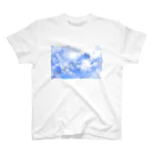 ときどきどきの気持ち良い青空 Regular Fit T-Shirt