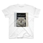 錦鯉野アキコの全然welcomeじゃないwelcomeネコ スタンダードTシャツ