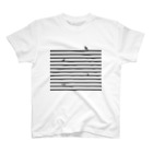 さかたようこ / サメ画家のサメサメボーダー | Black | Regular Fit T-Shirt