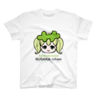 漢字キャラクターあめかちゃんのくさかちゃん close-up Regular Fit T-Shirt