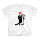 ビューン ワークスの黒猫ちぃさん　りんご Regular Fit T-Shirt