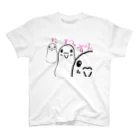 Yuruyuru Market (ゆるゆる　まーけっと)の『迫りくるインコ』 スタンダードTシャツ