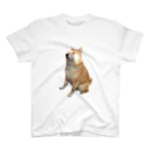 飛び火の柴犬のぷく Regular Fit T-Shirt