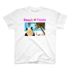 面白かわいいＴシャツ屋さん Ｎｉｃｏｌｏ　suzuri店のビーチパンダ Regular Fit T-Shirt