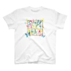 nanatitchのGOLDと蝶々 Regular Fit T-Shirt