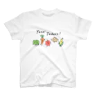 さんじょうマンが多し！の野菜たべる Regular Fit T-Shirt