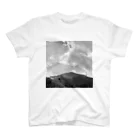 十六夜堂の秩父巡礼風景　武甲山 スタンダードTシャツ