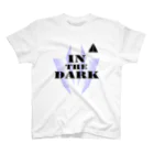 ALONE OFFICIAL STOREの「IN THE DARK Tシャツ」 スタンダードTシャツ