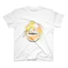 鳥なのにワンちゃん。のほっこりカフェ　おつかれさまの一杯 スタンダードTシャツ