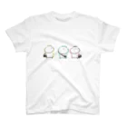 うさおにぎりやさんのうさお三姉妹 Regular Fit T-Shirt