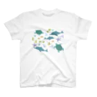 SOMALY【SUZURI店】の海の生き物 スタンダードTシャツ