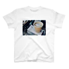 よしえのフォトT・フォトグッズのカフェラテ② スタンダードTシャツ