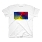 電脳猫蛞蝓屋さん🌲🌳の自画像キリコ-rainbow- スタンダードTシャツ