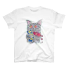 Crazy❤︎for Maincoon 猫🐈‍⬛Love メインクーンに夢中のぬいぐるみを抱っこする猫⭐︎ Regular Fit T-Shirt