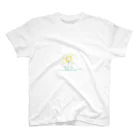 チカラ商店の黄色いお花 Regular Fit T-Shirt