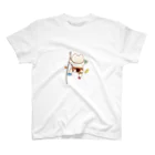 岩と猫のクリップをする猫ちゃん Regular Fit T-Shirt