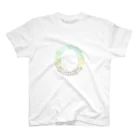 neoacoのAlphabet O -gradation leafs style- Regular Fit T-Shirt