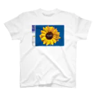 KUMANOSHIMBUN 熊野新聞社のPRAY FOR UKRAINE Regular Fit T-Shirt