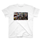 HT  Streets & Photosの本好き、本屋好きのあなたへ Regular Fit T-Shirt